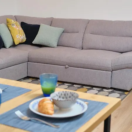 Bacci 2-bedroom By Litto * Split