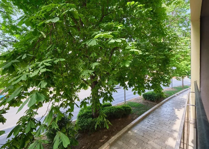 Bacci 2-bedroom By Litto Σπλιτ